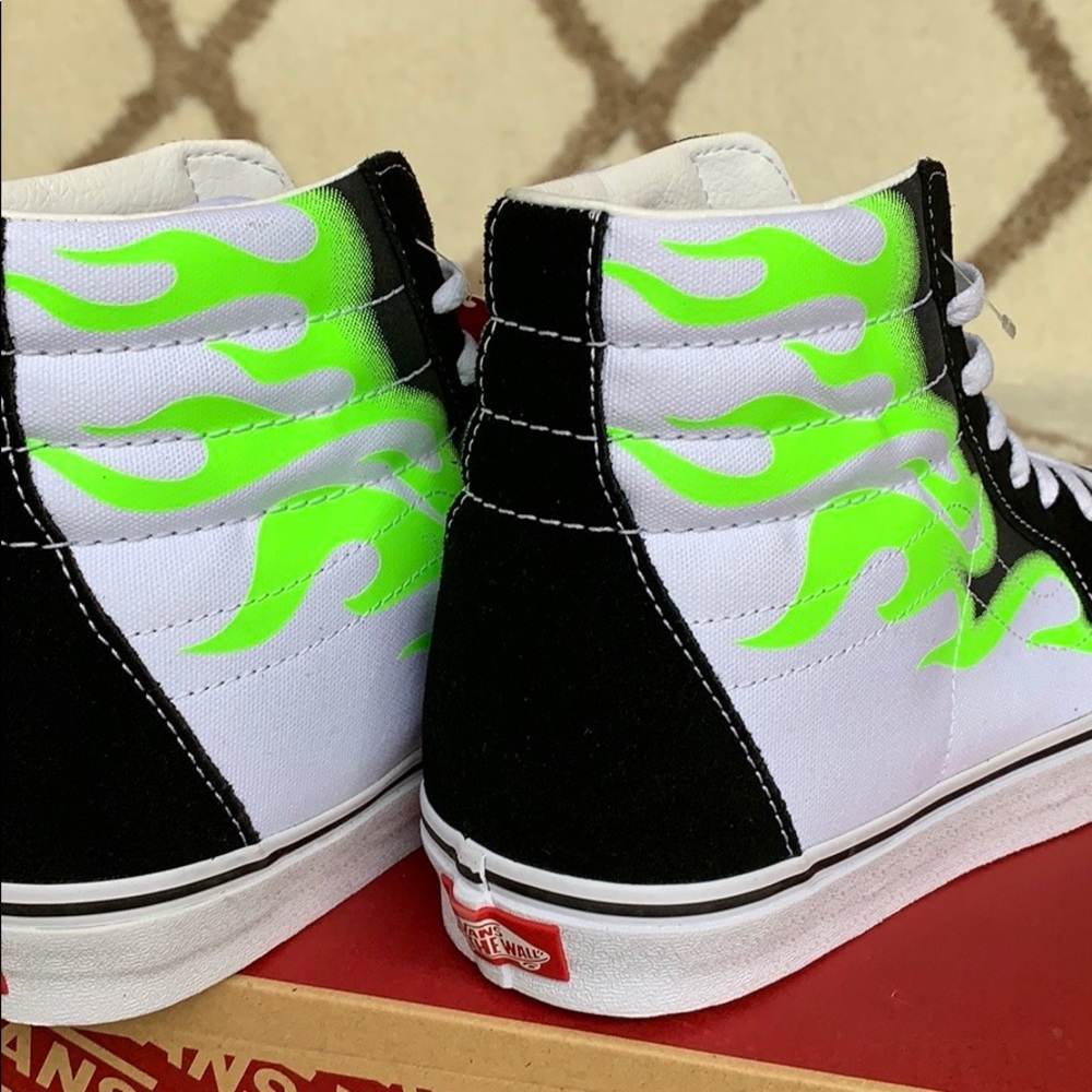 •VANS SK-8 HI FLAME black/true white Mens - Picture 10 of 16